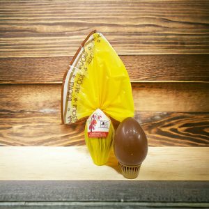 Novità 2025 Uovo di Pasqua al caramello salato e granella di arachidi 330 g.